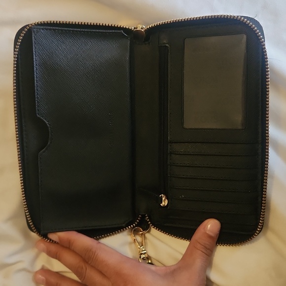 Wallet - Picture 2 of 2